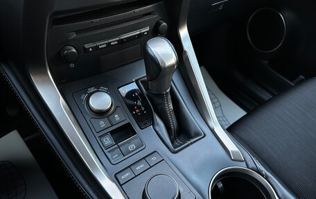 Lexus NX I, 2016 год, 2 270 000 рублей, 15 фотография