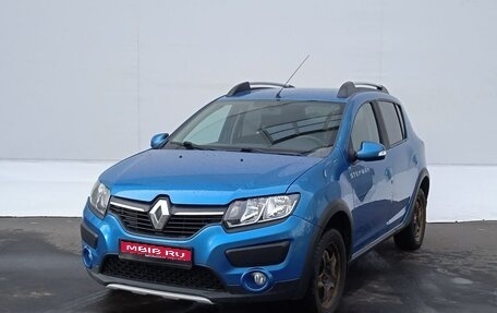 Renault Sandero II рестайлинг, 2015 год, 830 000 рублей, 1 фотография