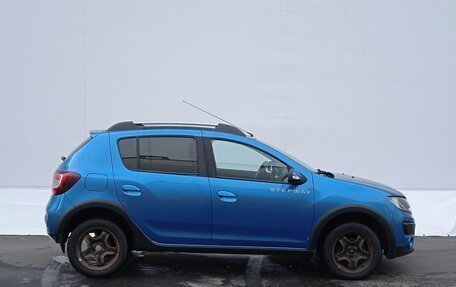 Renault Sandero II рестайлинг, 2015 год, 830 000 рублей, 4 фотография
