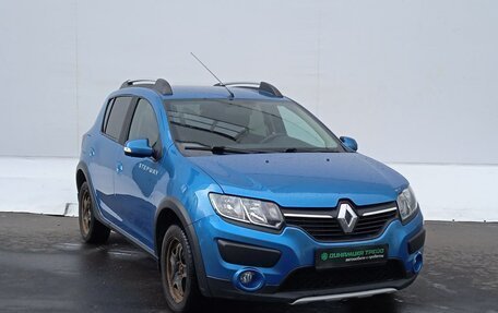 Renault Sandero II рестайлинг, 2015 год, 830 000 рублей, 3 фотография