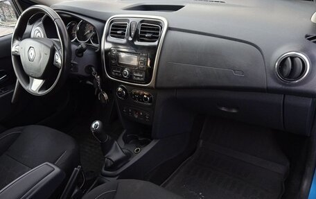 Renault Sandero II рестайлинг, 2015 год, 830 000 рублей, 12 фотография