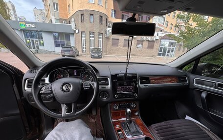 Volkswagen Touareg III, 2011 год, 2 100 000 рублей, 7 фотография