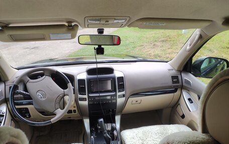 Toyota Land Cruiser Prado 120 рестайлинг, 2008 год, 2 750 000 рублей, 5 фотография