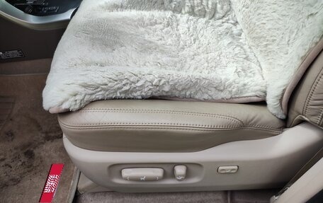 Toyota Land Cruiser Prado 120 рестайлинг, 2008 год, 2 750 000 рублей, 4 фотография
