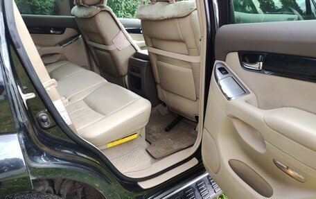 Toyota Land Cruiser Prado 120 рестайлинг, 2008 год, 2 750 000 рублей, 12 фотография