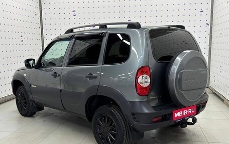 Chevrolet Niva I рестайлинг, 2016 год, 755 000 рублей, 5 фотография