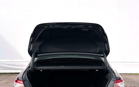 Toyota Camry, 2020 год, 2 450 500 рублей, 15 фотография