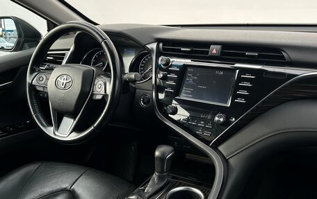 Toyota Camry, 2020 год, 2 450 500 рублей, 16 фотография