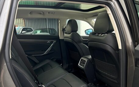 Geely Atlas, 2024 год, 2 495 500 рублей, 10 фотография