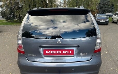 Mitsubishi Grandis, 2007 год, 565 000 рублей, 11 фотография