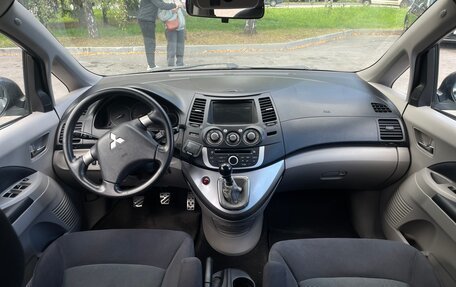 Mitsubishi Grandis, 2007 год, 565 000 рублей, 17 фотография