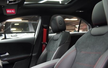 Mercedes-Benz A-Класс AMG, 2025 год, 8 690 000 рублей, 18 фотография