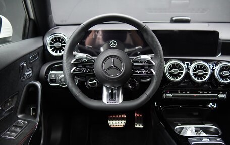 Mercedes-Benz A-Класс AMG, 2025 год, 8 690 000 рублей, 24 фотография