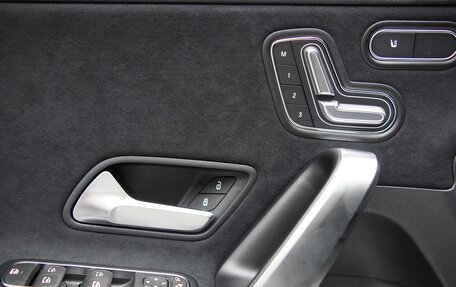 Mercedes-Benz A-Класс AMG, 2025 год, 8 690 000 рублей, 23 фотография