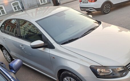 Volkswagen Polo VI (EU Market), 2012 год, 950 000 рублей, 3 фотография