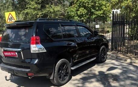 Toyota Land Cruiser Prado 150 рестайлинг 2, 2010 год, 3 000 000 рублей, 4 фотография