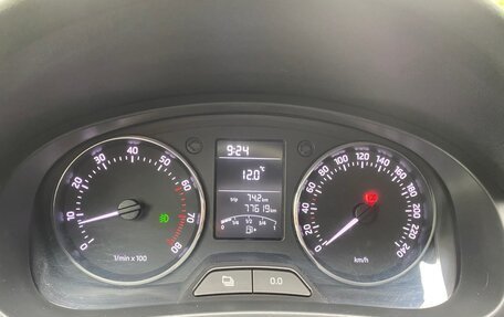 Skoda Rapid I, 2015 год, 1 050 000 рублей, 18 фотография