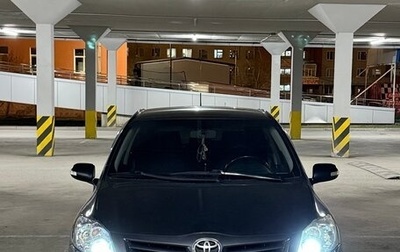 Toyota Auris II, 2010 год, 599 999 рублей, 1 фотография
