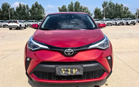 Toyota C-HR I рестайлинг, 2021 год, 1 999 222 рублей, 2 фотография