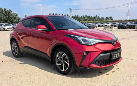 Toyota C-HR I рестайлинг, 2021 год, 1 999 222 рублей, 3 фотография