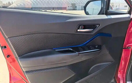 Toyota C-HR I рестайлинг, 2021 год, 1 999 222 рублей, 10 фотография