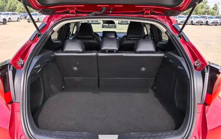 Toyota C-HR I рестайлинг, 2021 год, 1 999 222 рублей, 13 фотография