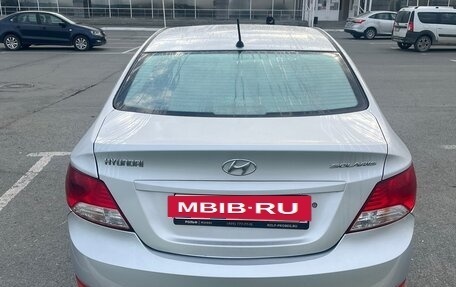 Hyundai Solaris II рестайлинг, 2012 год, 480 000 рублей, 4 фотография