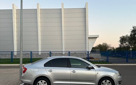 Skoda Rapid I, 2015 год, 860 000 рублей, 7 фотография