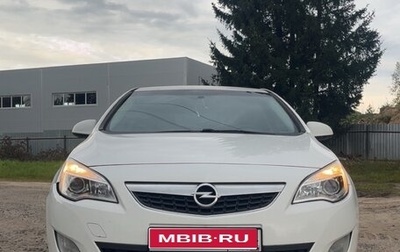 Opel Astra J, 2012 год, 600 000 рублей, 1 фотография