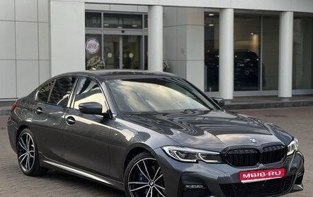 BMW 3 серия, 2019 год, 4 290 000 рублей, 1 фотография