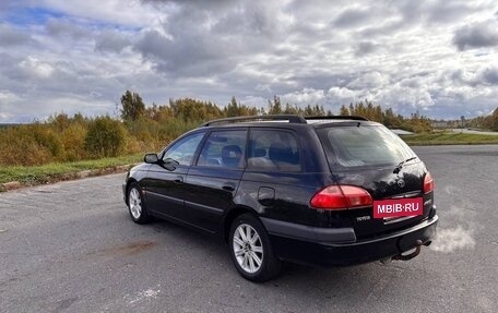 Toyota Avensis III рестайлинг, 2001 год, 475 000 рублей, 4 фотография