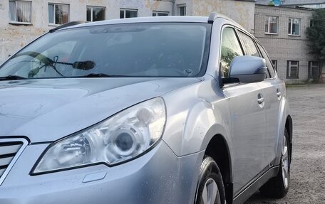 Subaru Outback IV рестайлинг, 2012 год, 1 650 000 рублей, 2 фотография