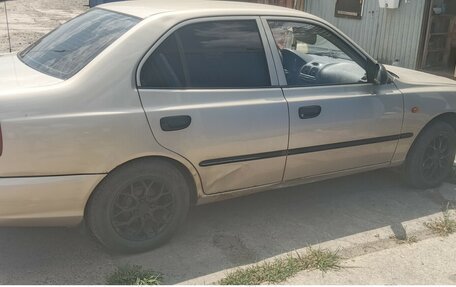 Hyundai Accent II, 2004 год, 270 000 рублей, 2 фотография