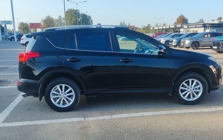 Toyota RAV4, 2014 год, 1 700 000 рублей, 4 фотография