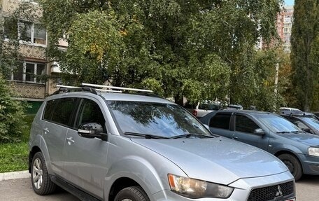 Mitsubishi Outlander III рестайлинг 3, 2010 год, 1 250 000 рублей, 15 фотография