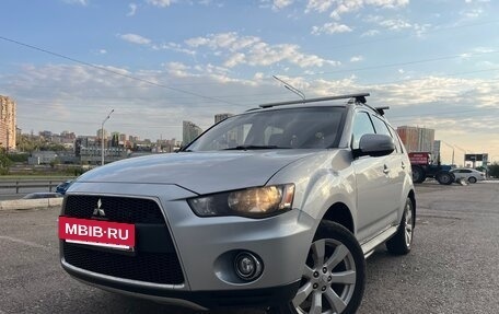 Mitsubishi Outlander III рестайлинг 3, 2010 год, 1 250 000 рублей, 9 фотография
