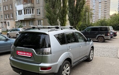 Mitsubishi Outlander III рестайлинг 3, 2010 год, 1 250 000 рублей, 16 фотография