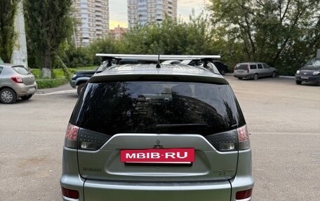 Mitsubishi Outlander III рестайлинг 3, 2010 год, 1 250 000 рублей, 14 фотография