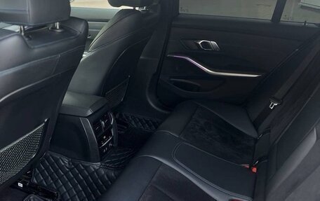 BMW 3 серия, 2019 год, 4 290 000 рублей, 22 фотография