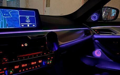 BMW 5 серия, 2019 год, 3 600 000 рублей, 21 фотография