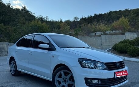Volkswagen Polo VI (EU Market), 2018 год, 910 000 рублей, 1 фотография