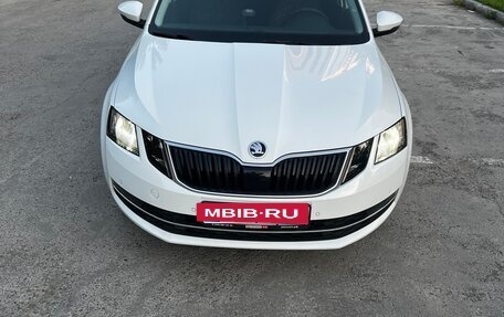 Skoda Octavia, 2018 год, 1 550 000 рублей, 5 фотография