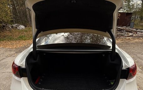 Mazda 6, 2018 год, 2 000 000 рублей, 7 фотография