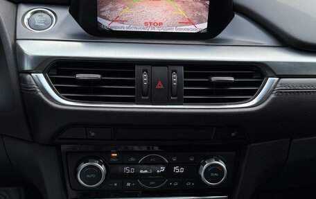 Mazda 6, 2018 год, 2 000 000 рублей, 11 фотография