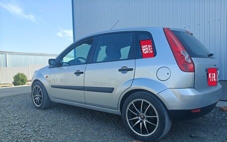 Ford Fiesta, 2007 год, 750 000 рублей, 3 фотография