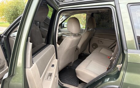Jeep Grand Cherokee, 2006 год, 1 200 000 рублей, 28 фотография