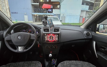 Renault Logan II, 2015 год, 830 000 рублей, 9 фотография