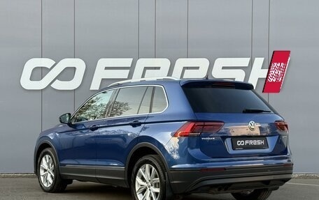 Volkswagen Tiguan II, 2020 год, 3 350 000 рублей, 2 фотография