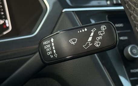 Volkswagen Tiguan II, 2020 год, 3 350 000 рублей, 20 фотография