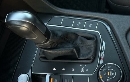Volkswagen Tiguan II, 2020 год, 3 350 000 рублей, 12 фотография